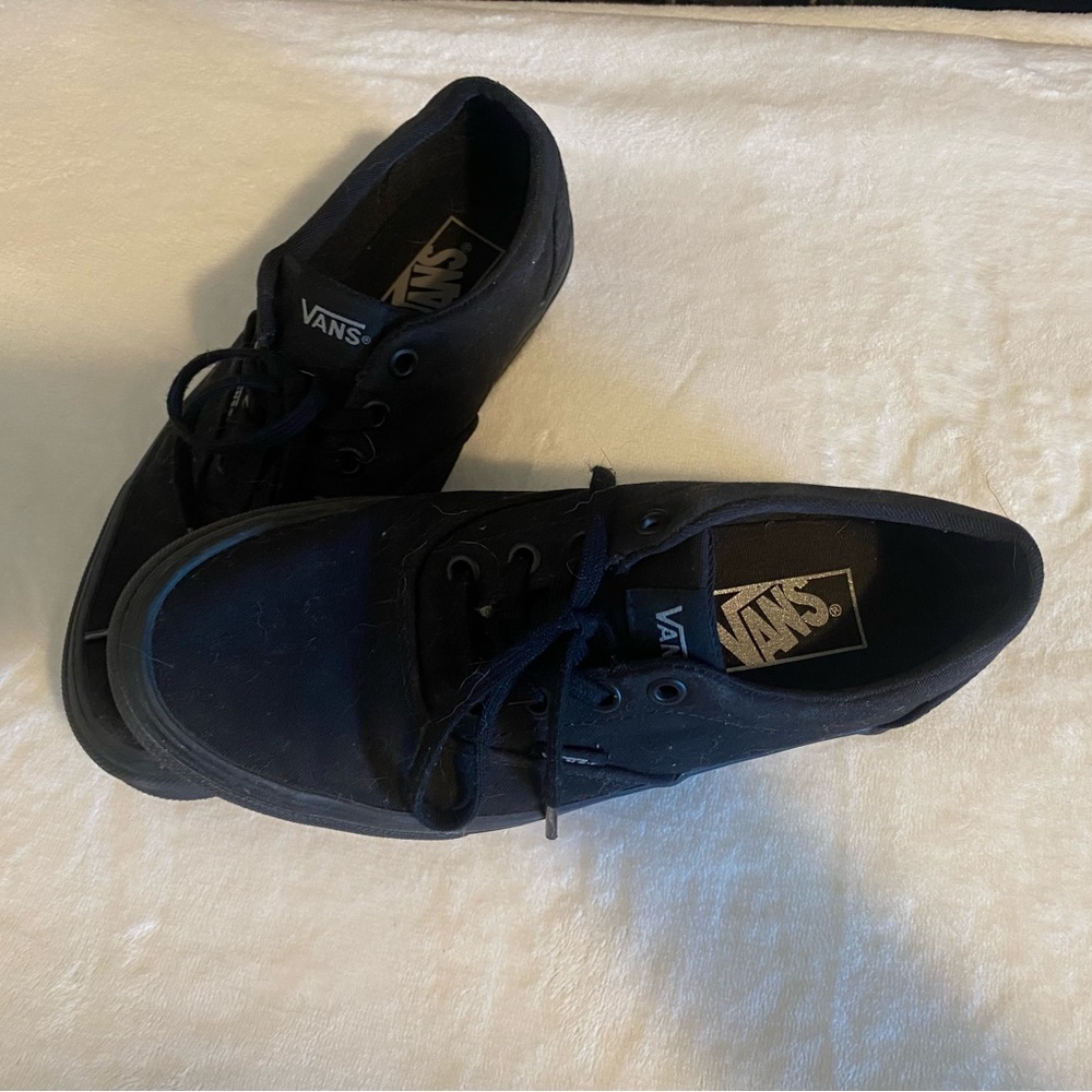 Black Lace Vans.